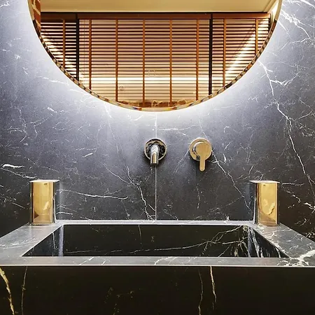 Le Marais Luxury & Trendy Apartment