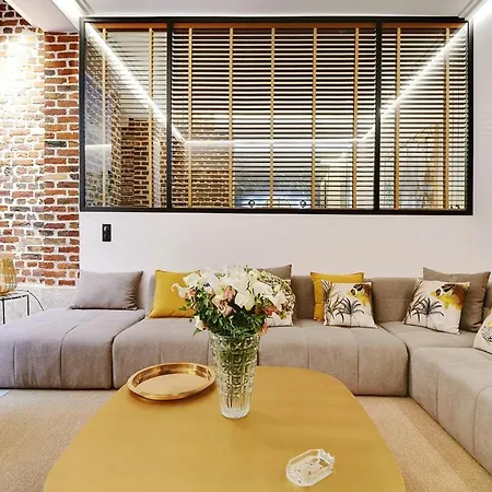 Le Marais Luxury & Trendy Apartment